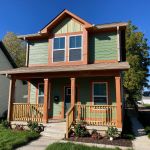 Hamilton Woodstock - Front